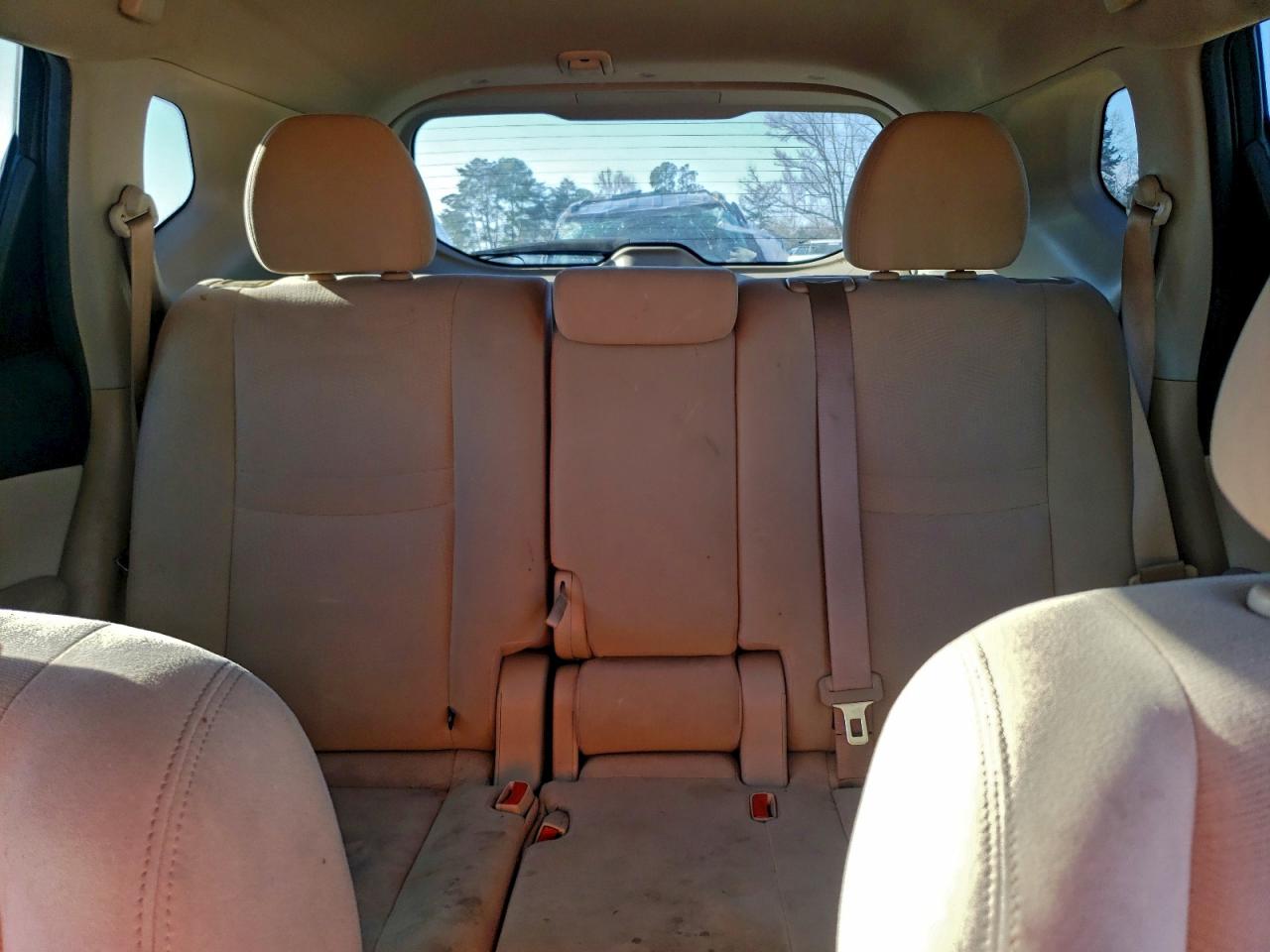 Nissan Rogue S Image 6