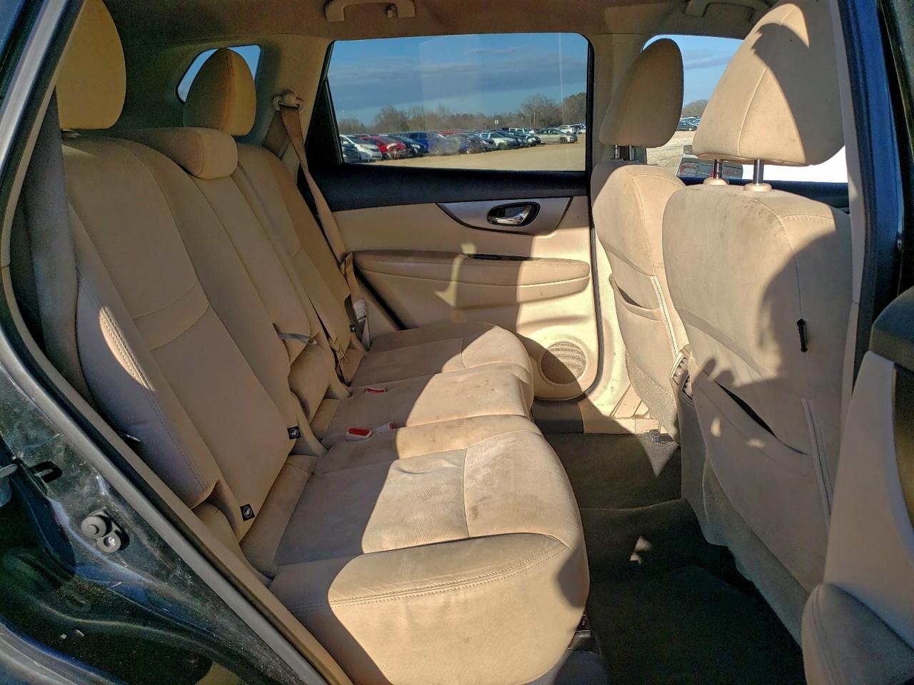 Nissan Rogue S Image 12