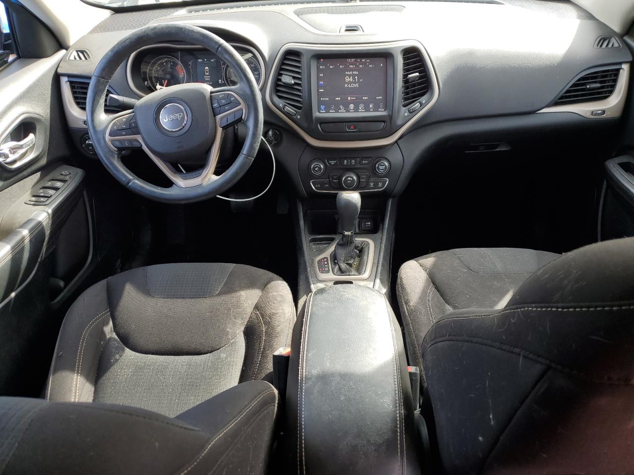 Jeep Grand Cherokee Latitude Image 10