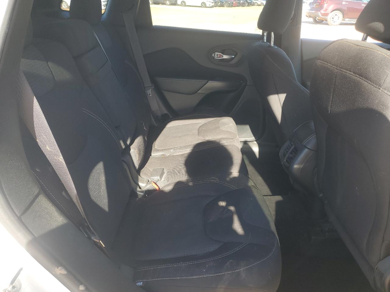 Jeep Grand Cherokee Latitude Image 7