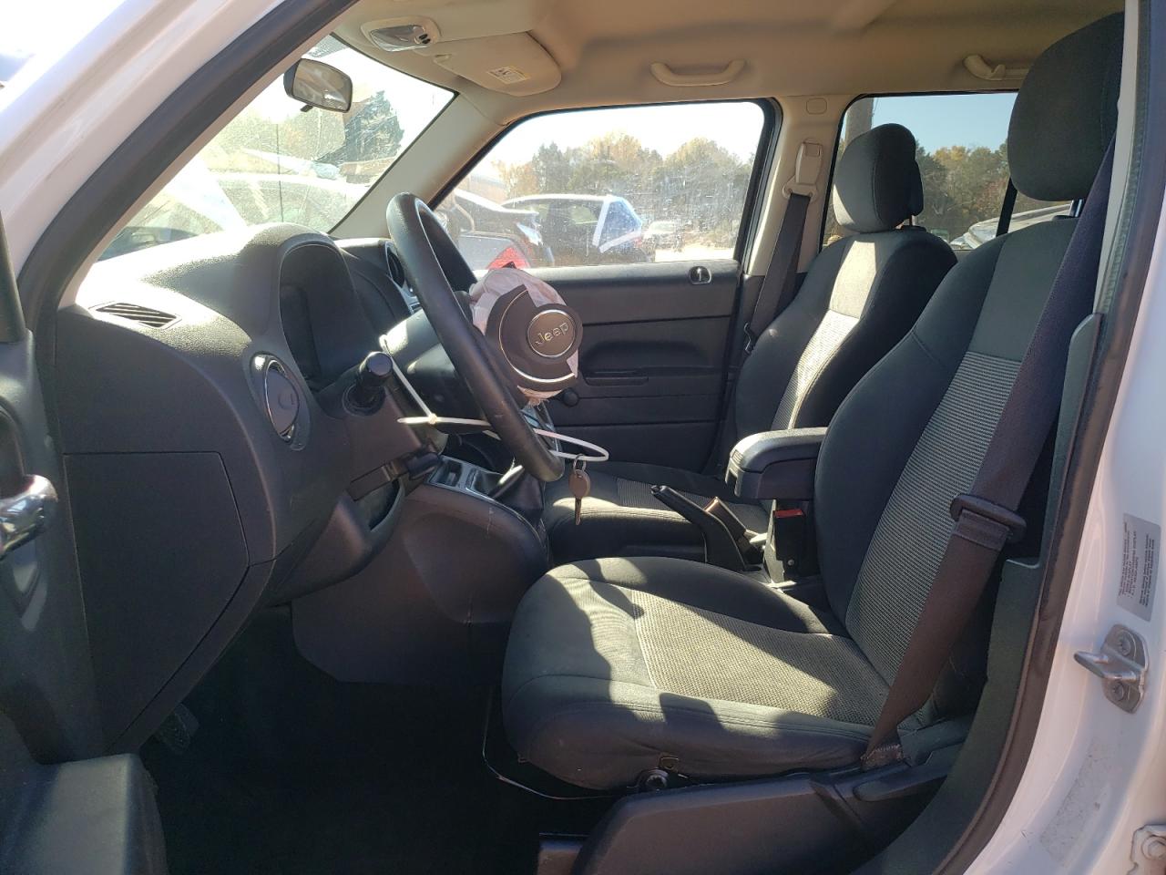 Jeep Patriot Sport Image 8