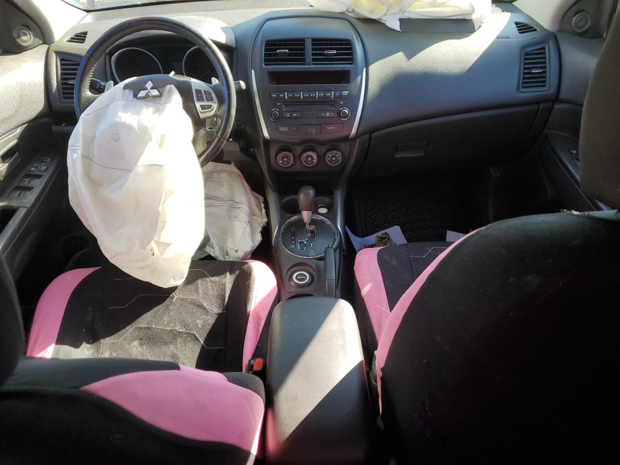 Mitsubishi Outlander Es Image 8