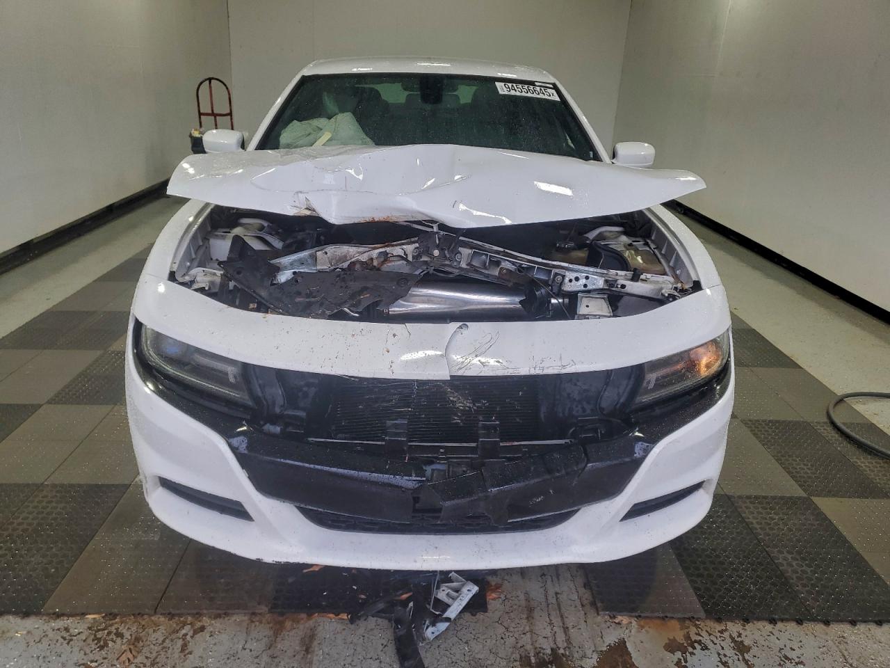 Dodge Charger Se Image 4