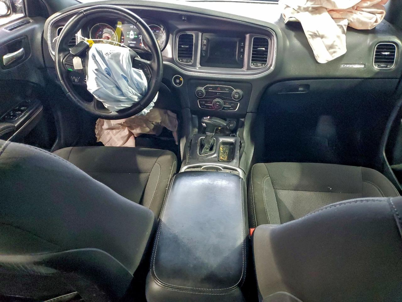 Dodge Charger Se Image 9