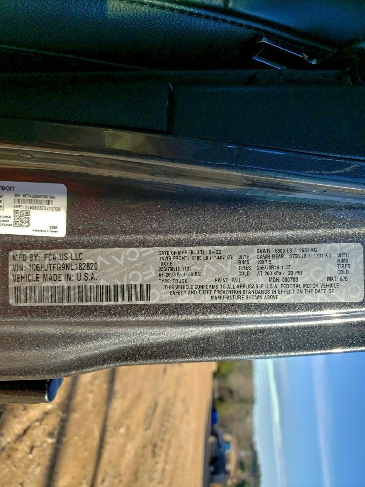 Jeep Gladiator Overland Image 14