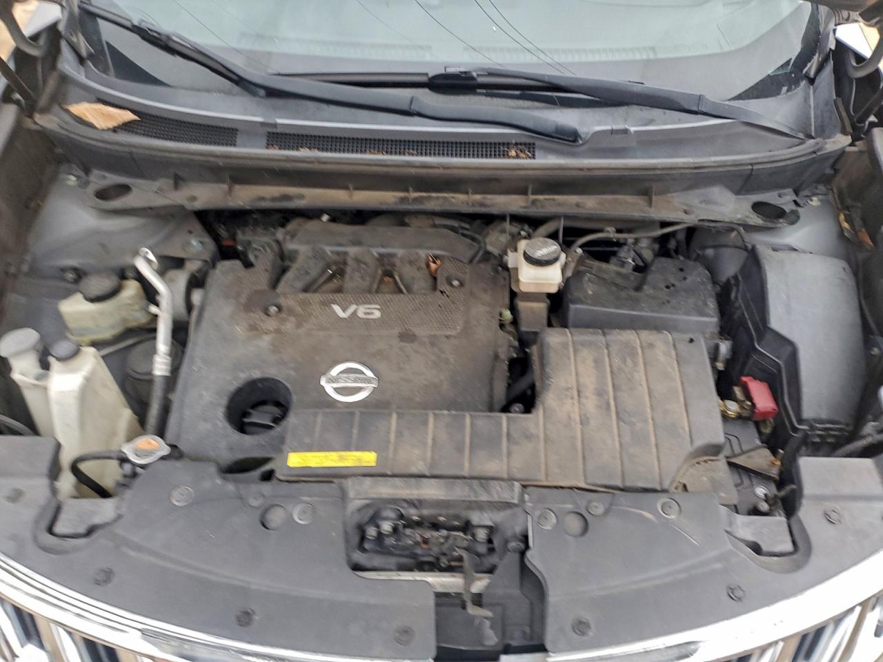 Nissan Murano S Image 8