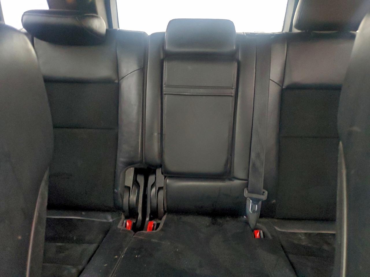 Jeep Grand Cherokee Laredo Image 2