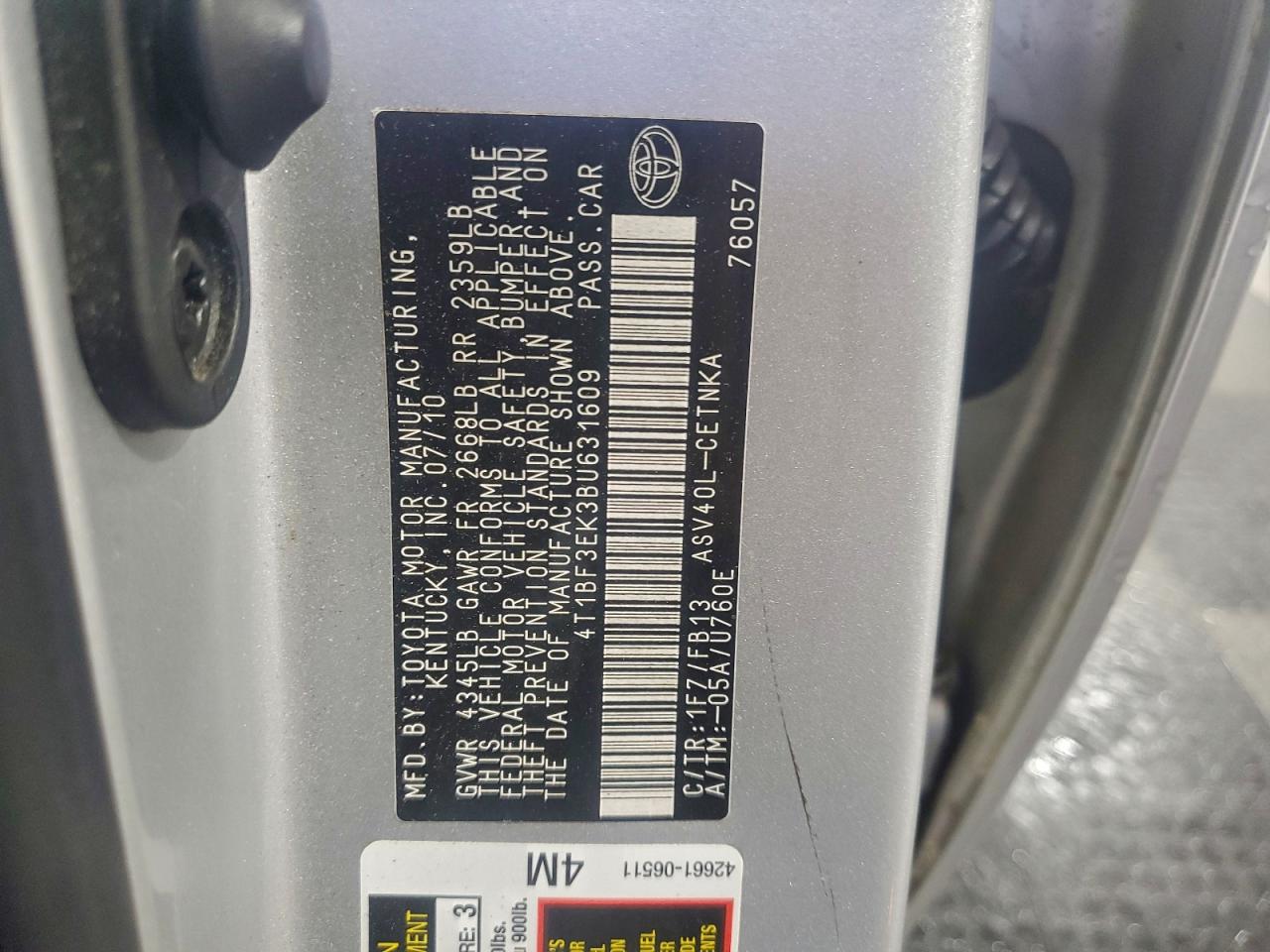 Toyota Camry Base Image 12