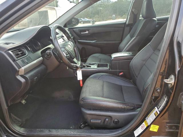 Toyota Camry Le Image 2