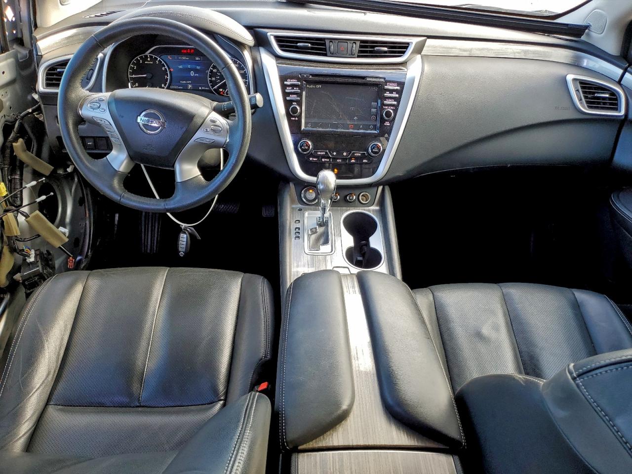 Nissan Murano S Image 4