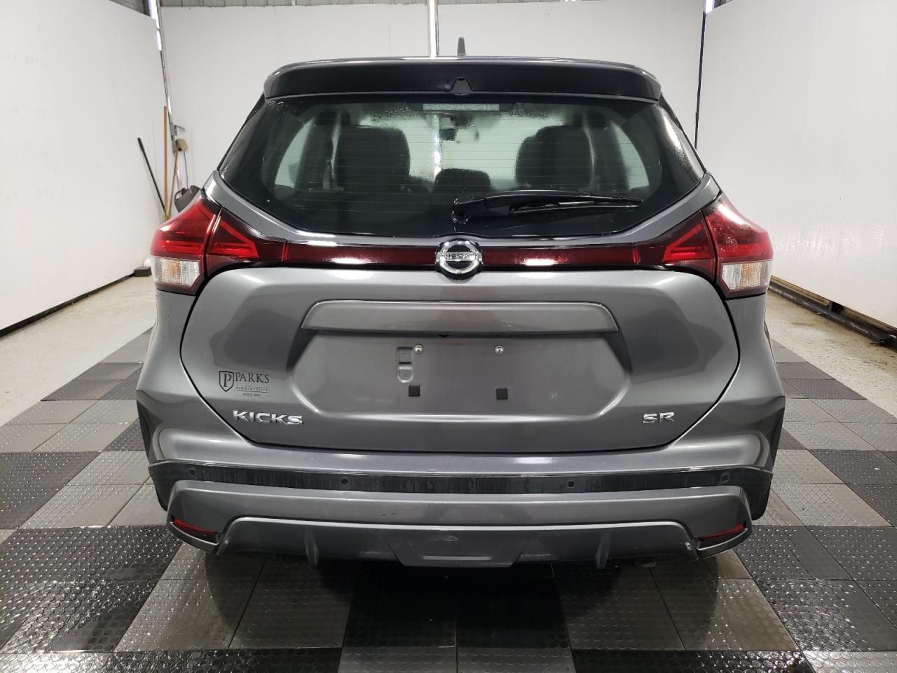 Nissan Kicks Sr Image 2