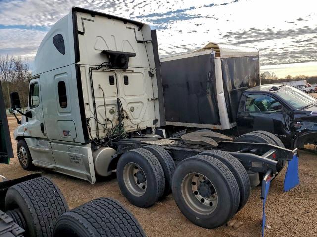 Freightliner Cascadia 1 Image 9