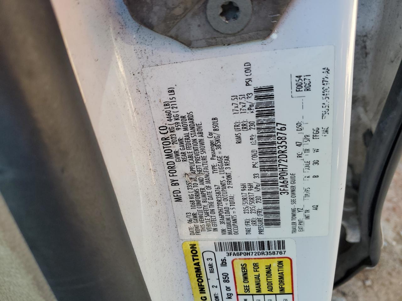 Ford Fusion Se Image 11