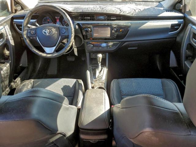 Toyota Corolla L Image 12