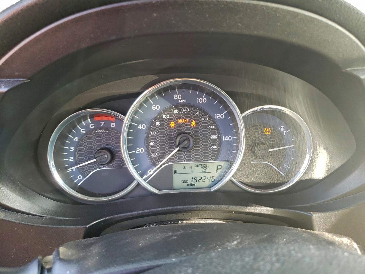 Toyota Corolla L Image 9