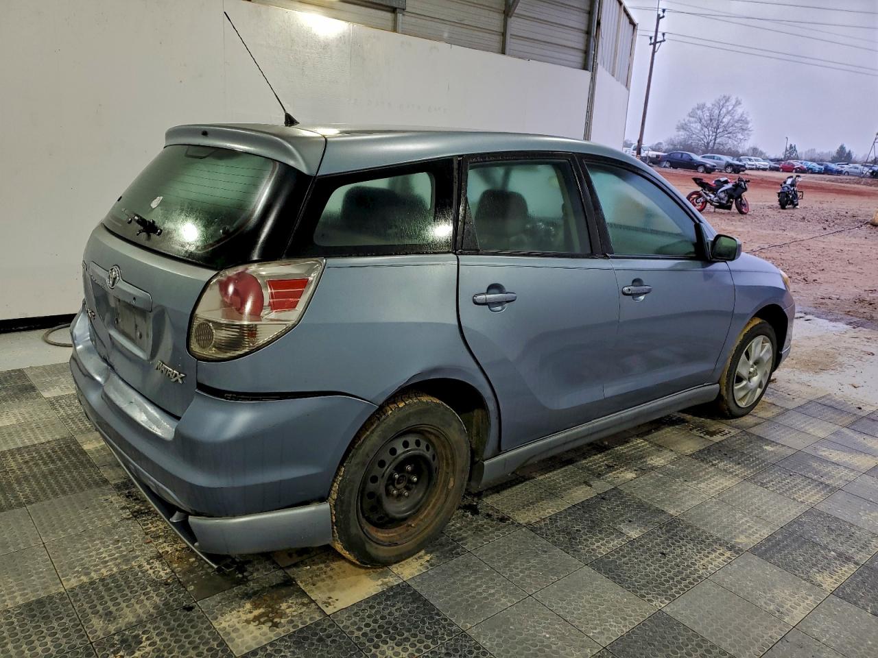 Toyota Corolla Base Image 2