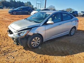  Salvage Hyundai ACCENT