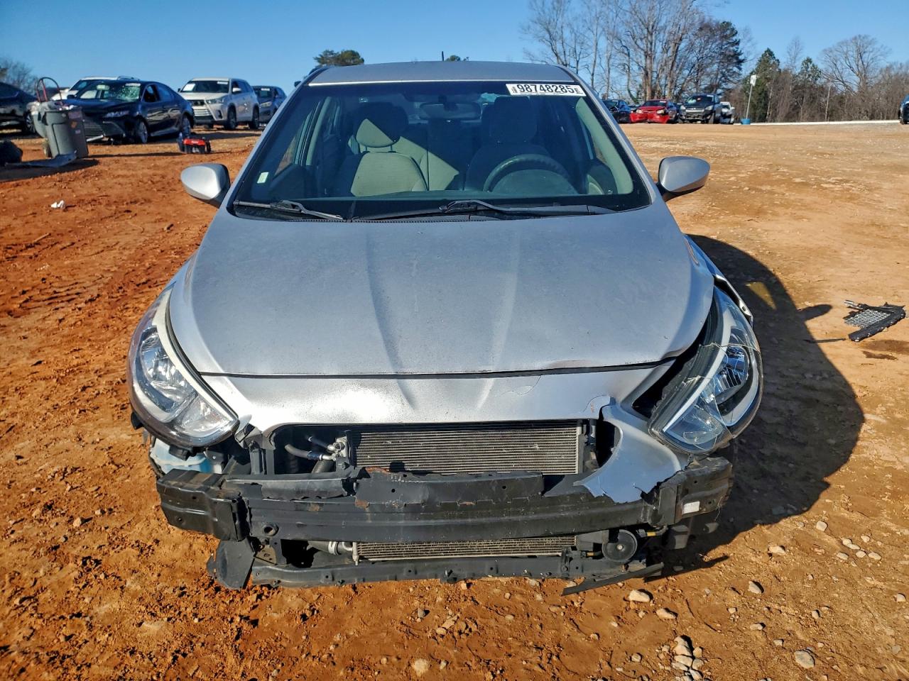 Hyundai ACCENT Se Image 3