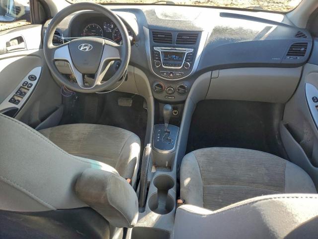 Hyundai ACCENT Se Image 11