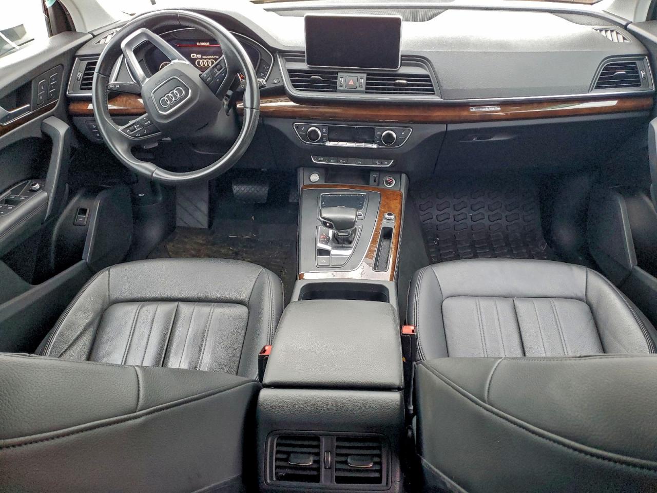 Audi Q5 Premium Plus Image 13