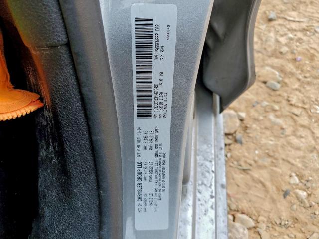 Chrysler 200 Limited Image 8