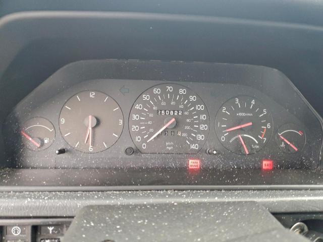 Volvo 940 Image 4