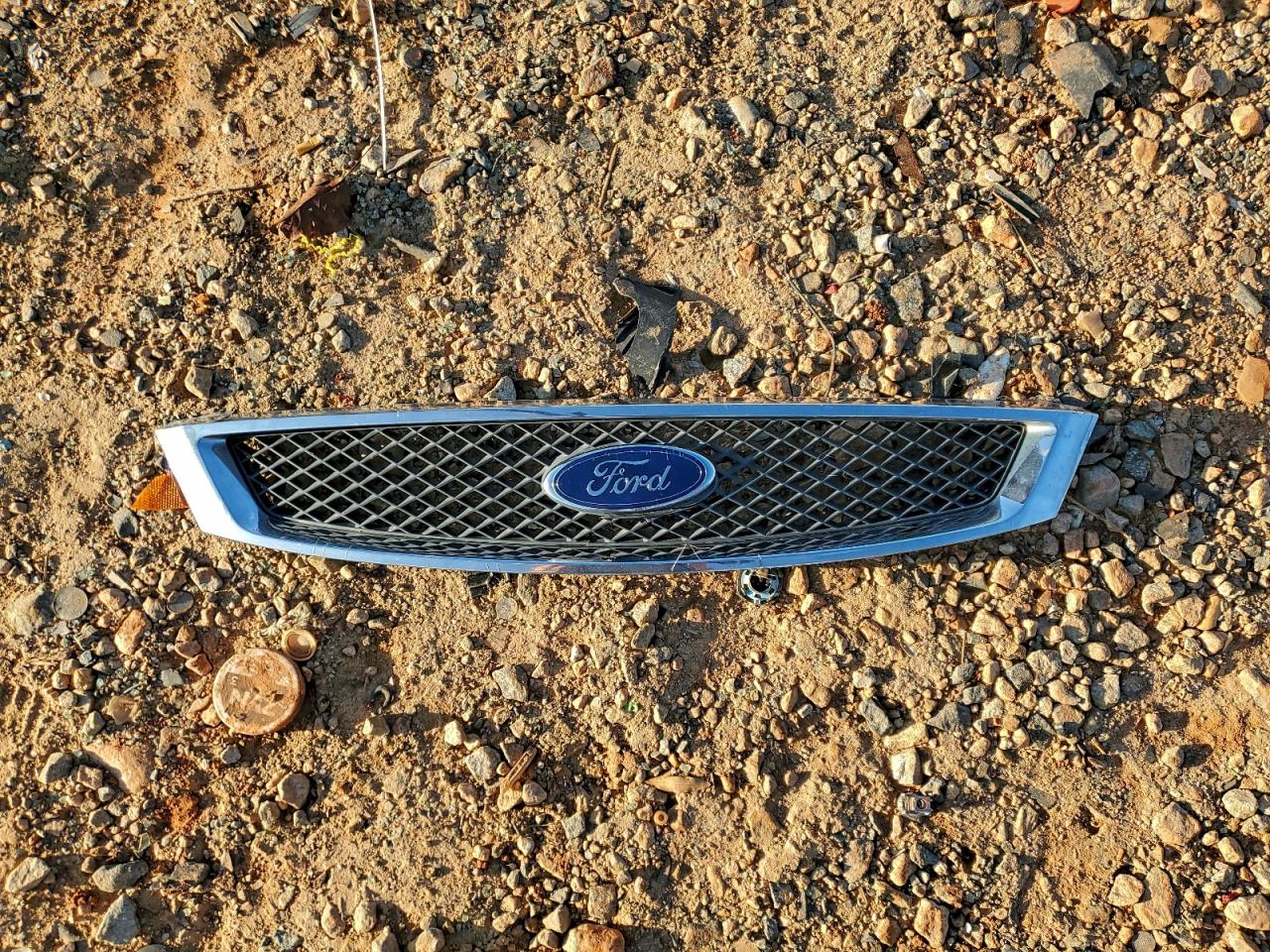 Ford Focus Zx4 Image 13