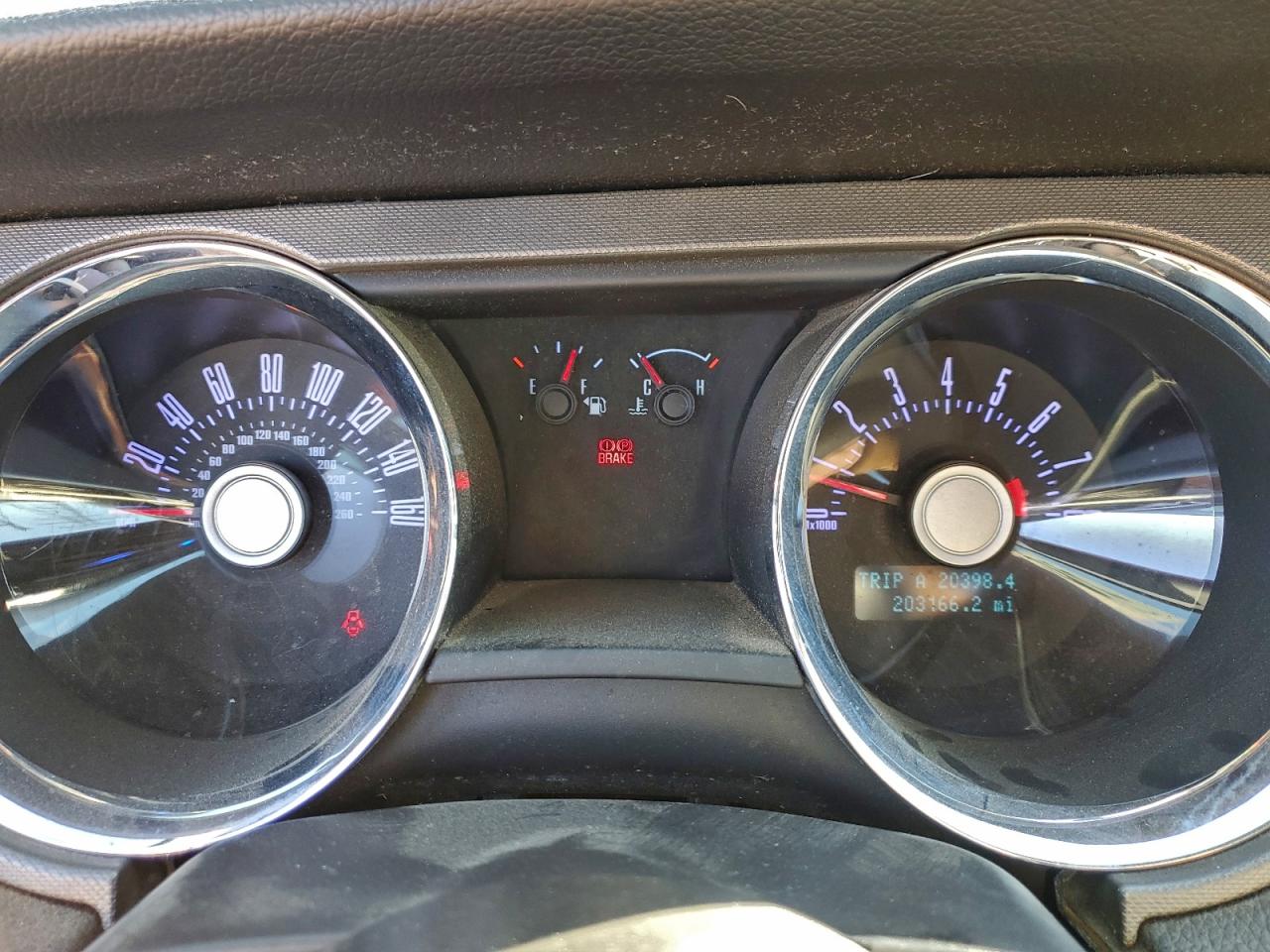 Ford Mustang Image 10