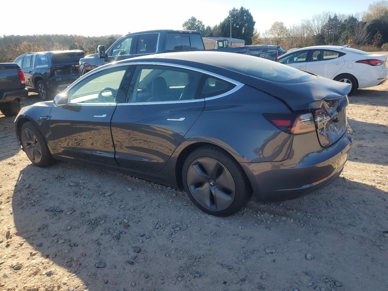 Tesla Model 3 Image 5