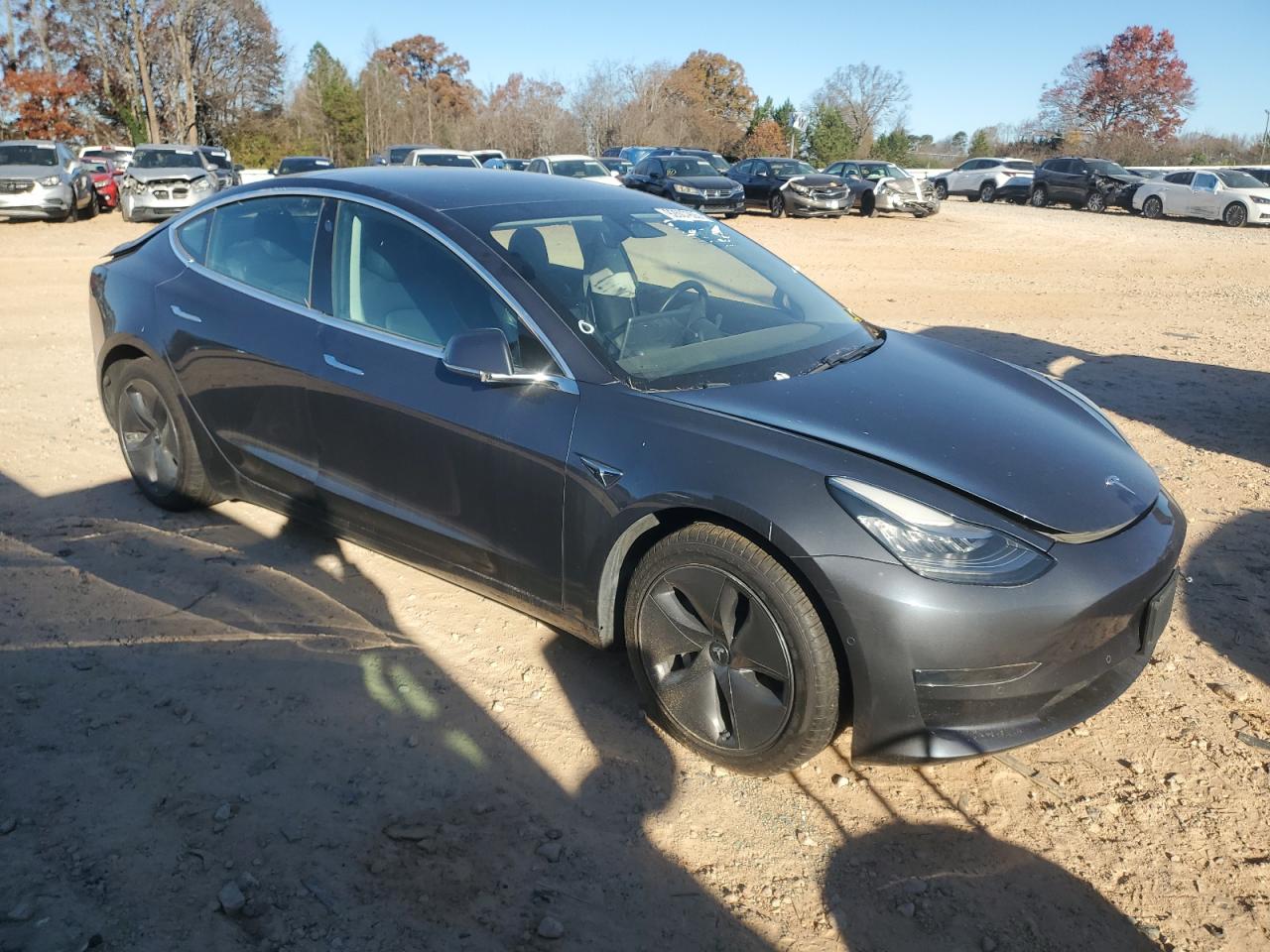 Tesla Model 3 Image 7