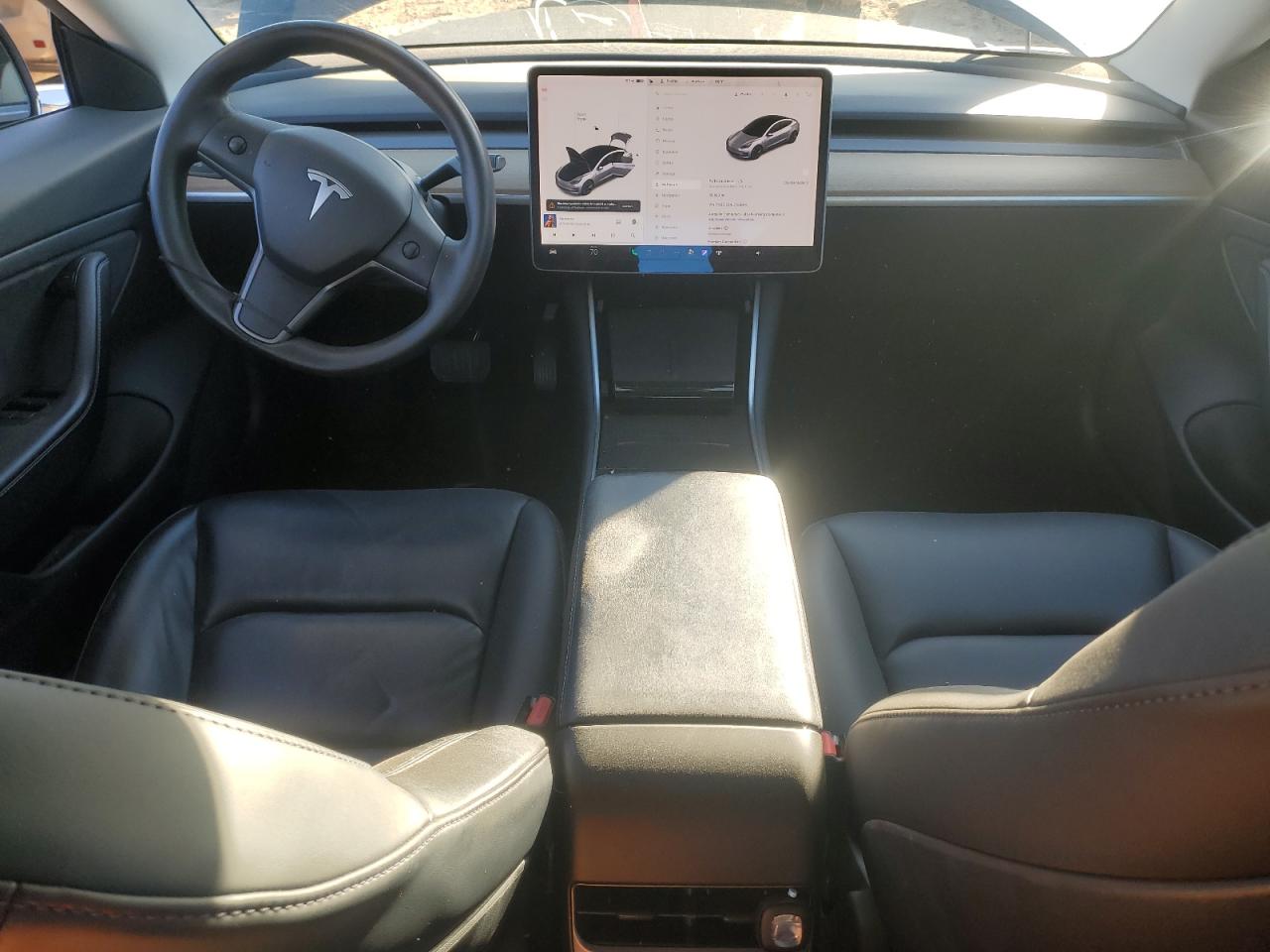 Tesla Model 3 Image 10