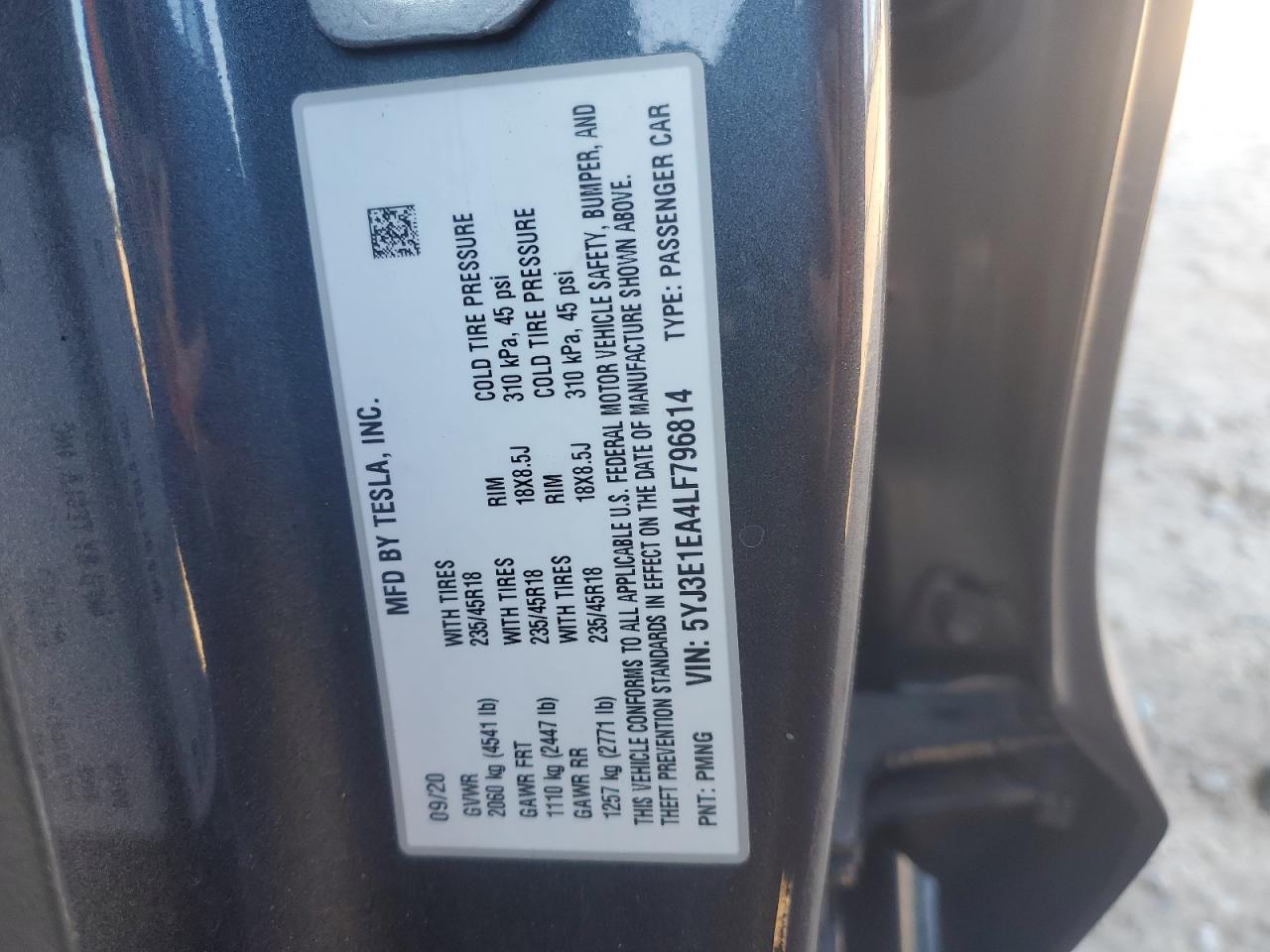 Tesla Model 3 Image 2