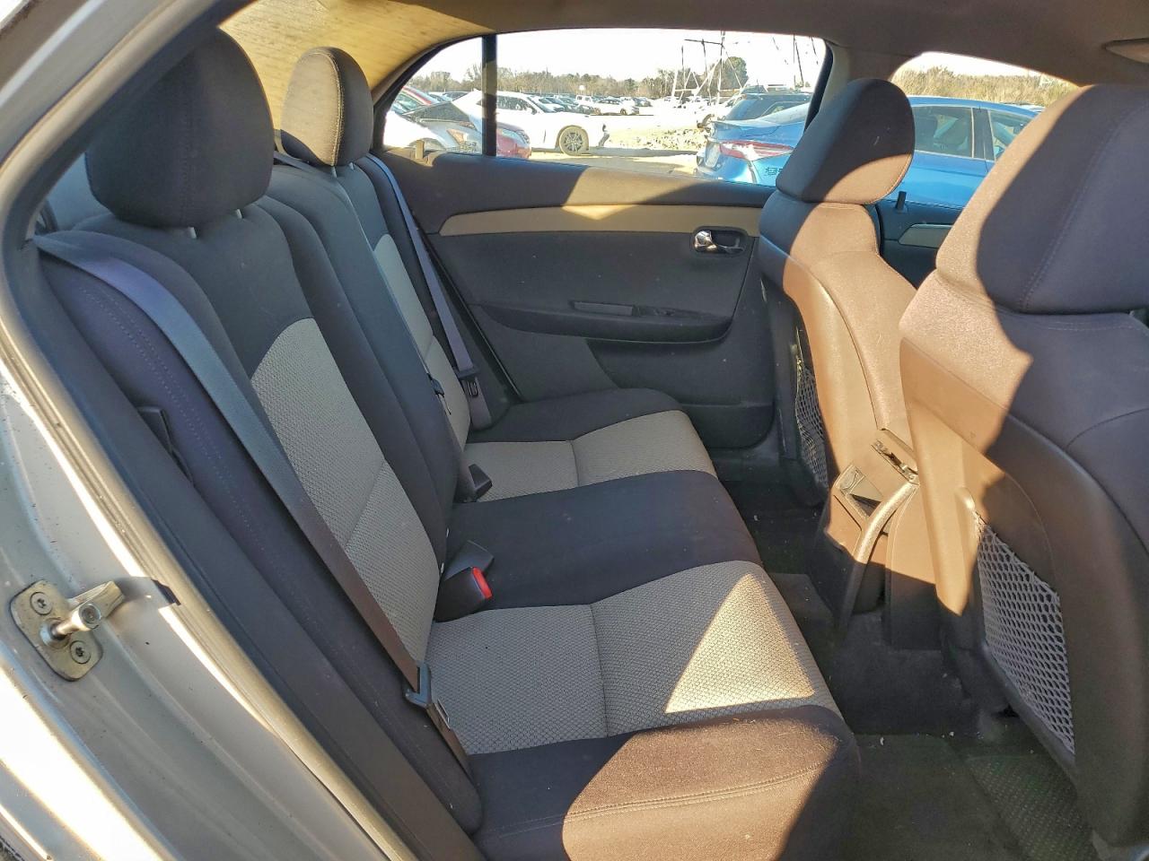 Chevrolet Malibu Ls Image 12