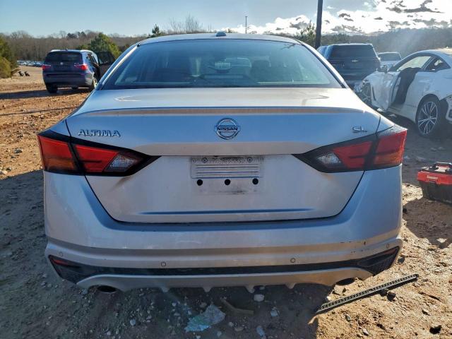 Nissan Altima Sl Image 12