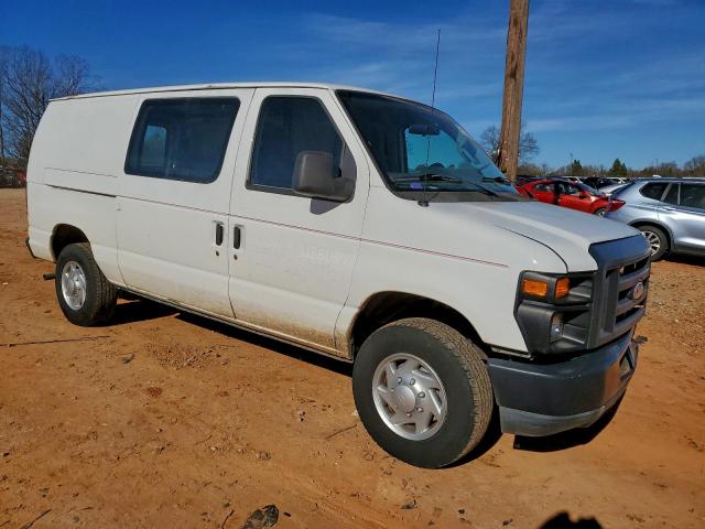 Ford Econoline E250 Van Image 2