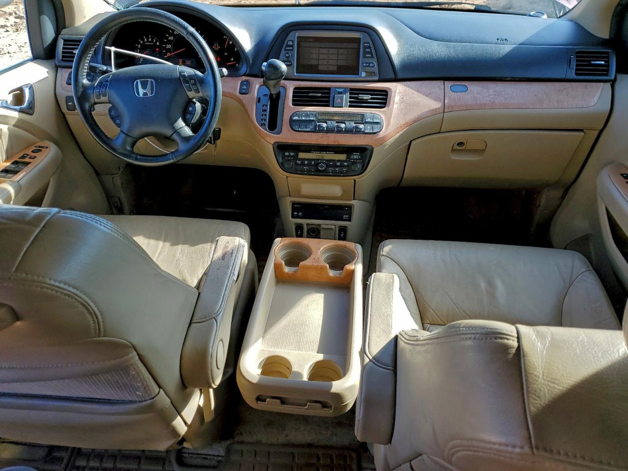 Honda Odyssey Touring Image 7