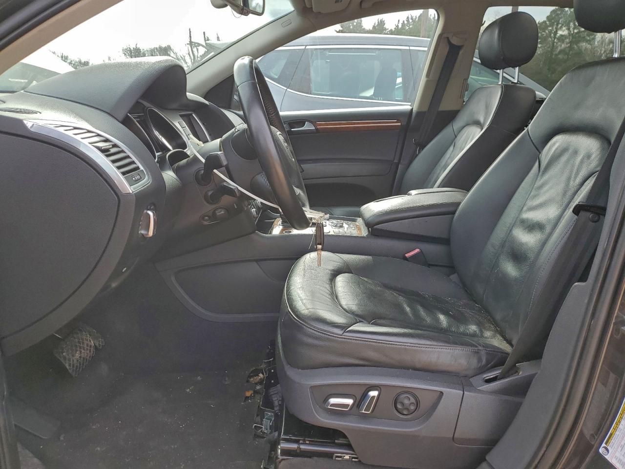 Audi Q7 Premium Plus Image 13