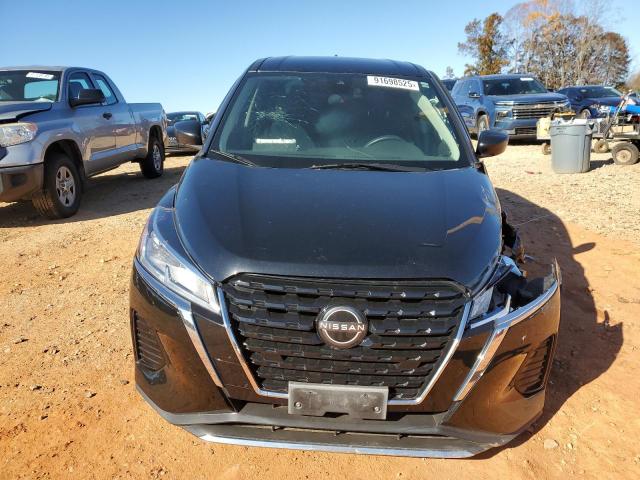 Nissan Kicks S Image 7