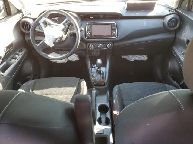 Nissan Kicks S Image 4