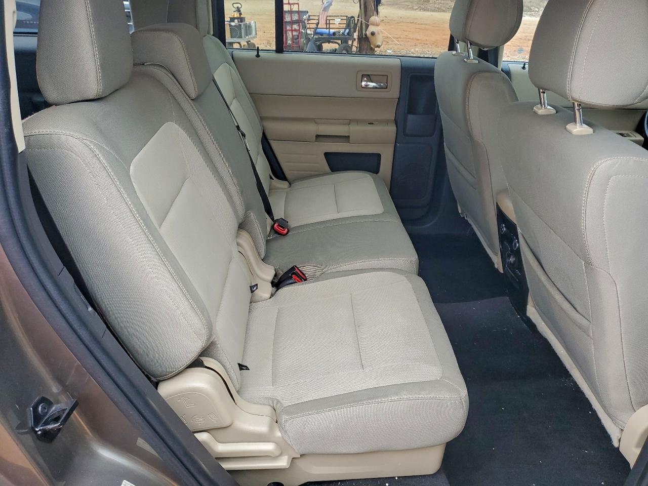 Ford Flex Se Image 13