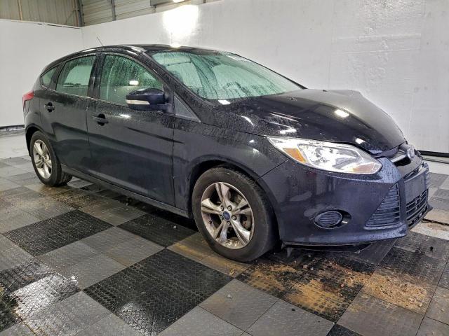 Ford Focus Se Image 12