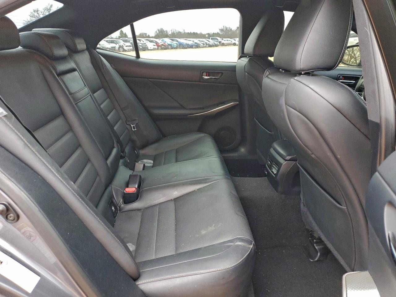 Lexus Is 250 Image 5