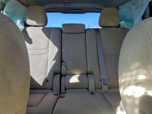 Nissan Rogue S Image 6