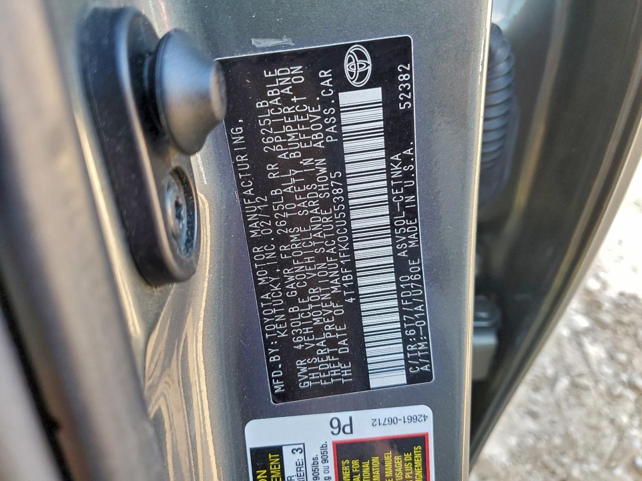 Toyota Camry Base Image 11