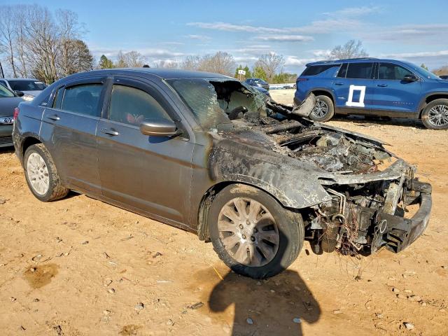 Chrysler 200 Lx Image 7