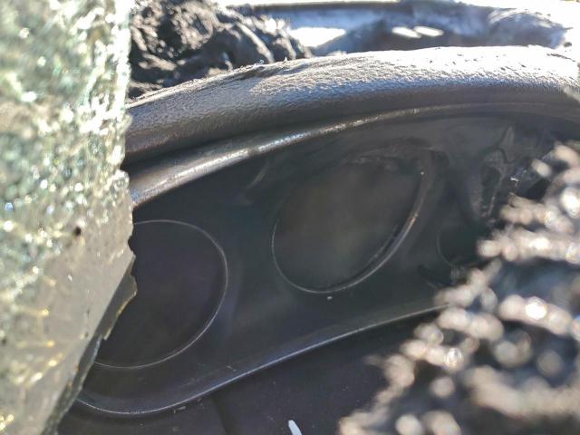 Chrysler 200 Lx Image 12