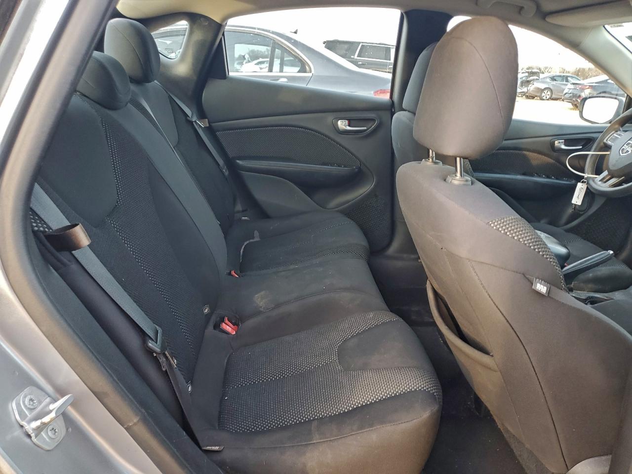 Dodge Dart Se Image 7