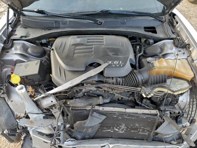 Dodge Charger Se Image 8