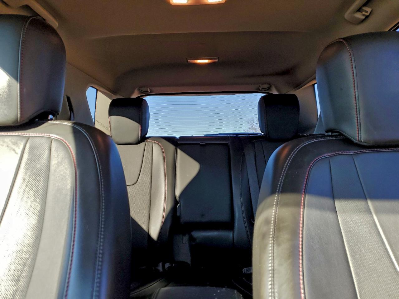 Chevrolet Equinox Premier Image 14