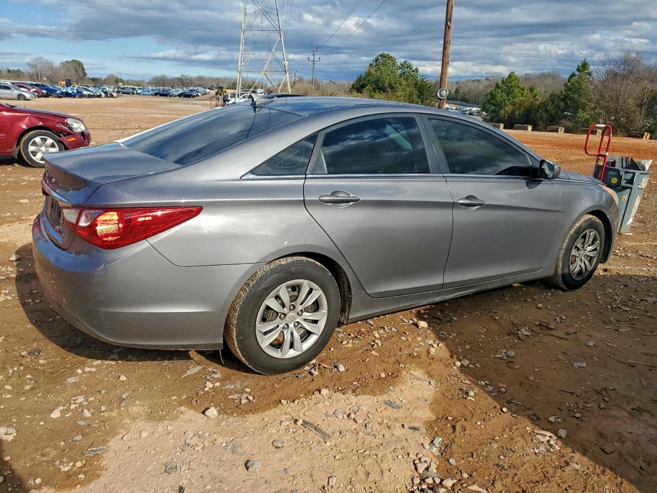 Hyundai SONATA Gls Image 12